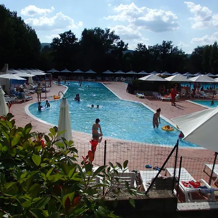 Κάμπινγκ Village La Chiocciola *